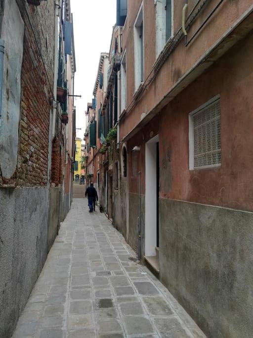 Appartamento Con Terrazza Biennale Venedig Exterior foto